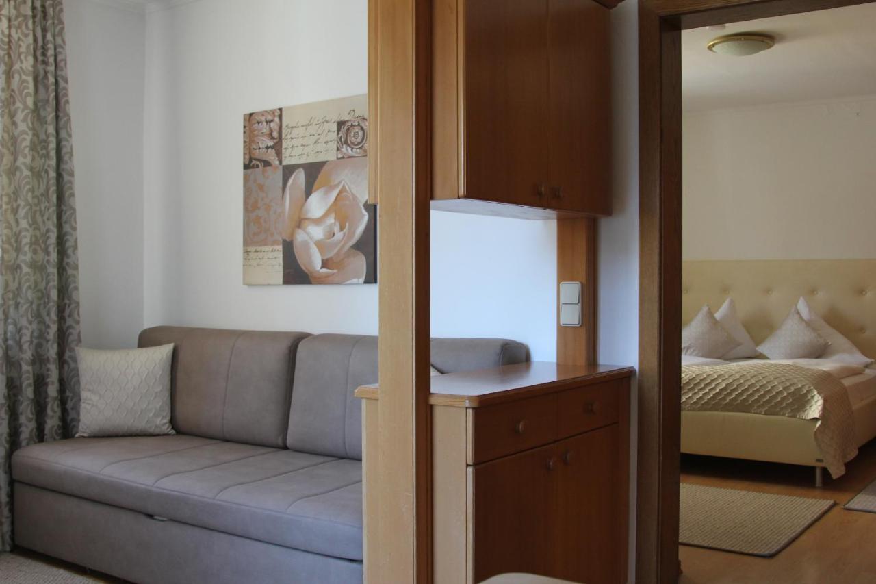 וולדן אם וורתרסי Seehotel Paulitsch מראה חיצוני תמונה